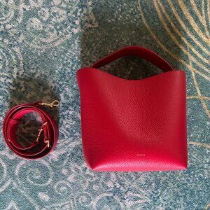 Cuyana Linea Bucket Bag